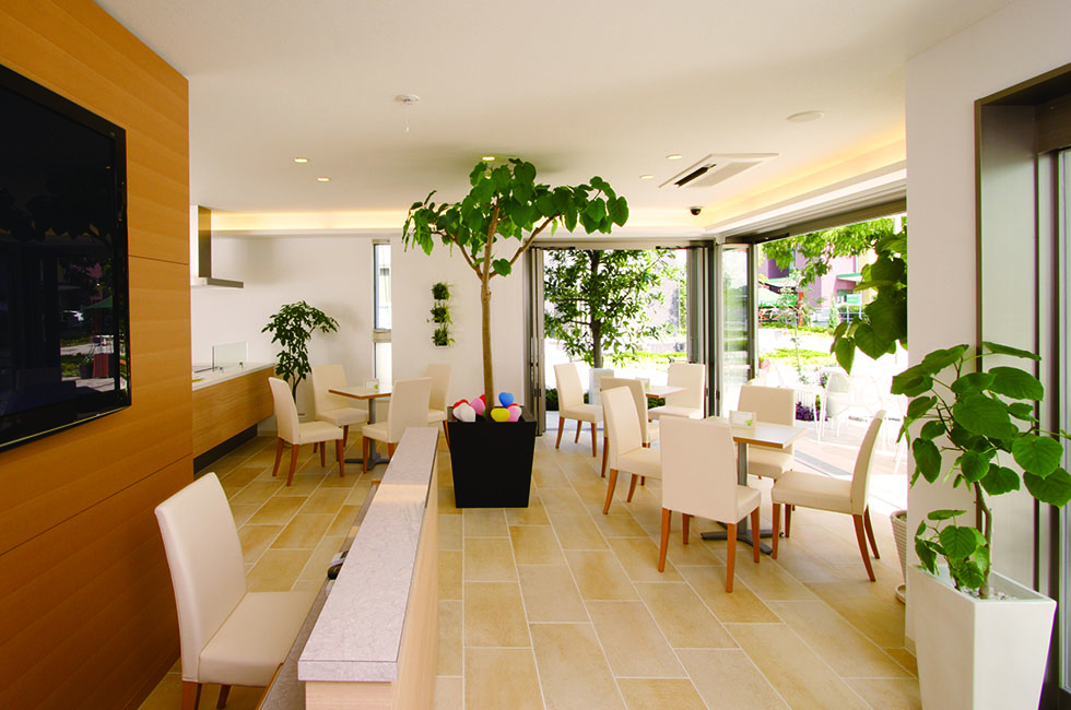 ホームパーティーのできるカフェ風の家