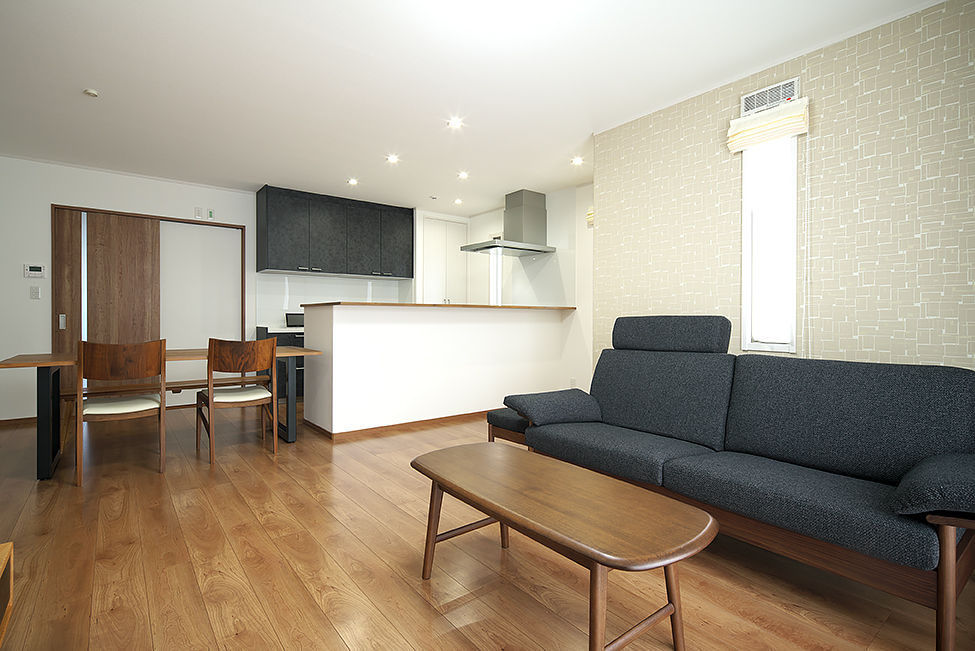 気兼ねのいらない、二世帯融合を見据えた住まい。